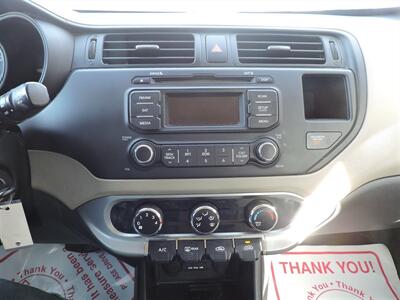 2012 Kia Rio 5-Door LX   - Photo 16 - Lexington, NE 68850