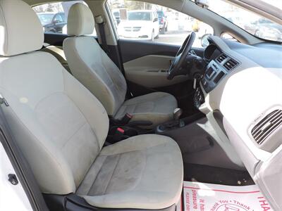 2012 Kia Rio 5-Door LX   - Photo 9 - Lexington, NE 68850