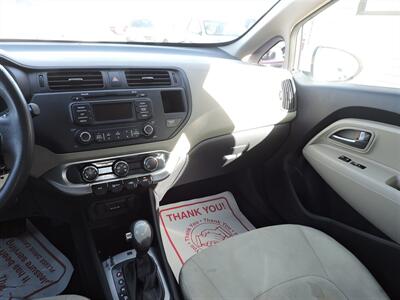 2012 Kia Rio 5-Door LX   - Photo 13 - Lexington, NE 68850