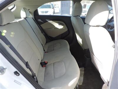 2012 Kia Rio 5-Door LX   - Photo 10 - Lexington, NE 68850