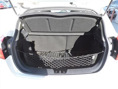 2012 Kia Rio 5-Door LX   - Photo 11 - Lexington, NE 68850