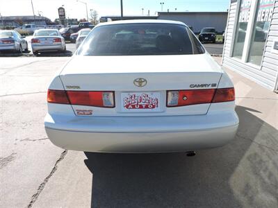 2001 Toyota Camry CE   - Photo 6 - Grand Island, NE 68801