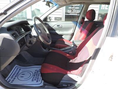 2001 Toyota Camry CE   - Photo 9 - Grand Island, NE 68801