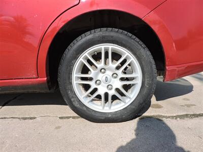 2010 Ford Focus SE   - Photo 8 - Grand Island, NE 68801