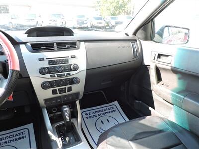 2010 Ford Focus SE   - Photo 14 - Grand Island, NE 68801