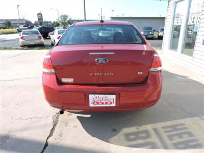 2010 Ford Focus SE   - Photo 6 - Grand Island, NE 68801