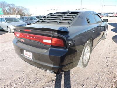 2013 Dodge Charger SE   - Photo 5 - Lexington, NE 68850