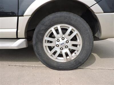 2010 Ford Expedition EL Eddie Bauer   - Photo 8 - Grand Island, NE 68801
