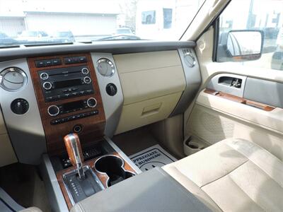 2010 Ford Expedition EL Eddie Bauer   - Photo 11 - Grand Island, NE 68801