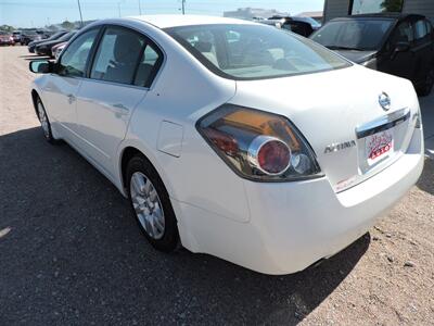 2011 Nissan Altima 2.5 S   - Photo 7 - Lexington, NE 68850