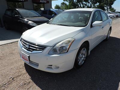 2011 Nissan Altima 2.5 S   - Photo 2 - Lexington, NE 68850