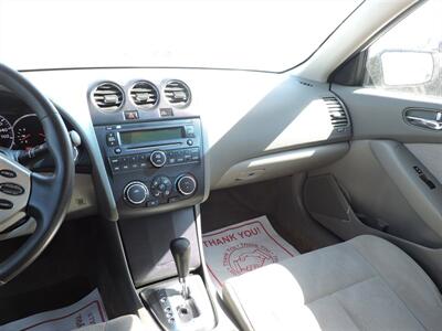 2011 Nissan Altima 2.5 S   - Photo 11 - Lexington, NE 68850