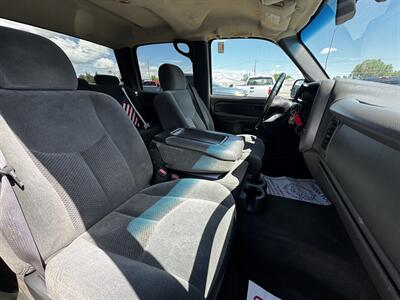 2004 Chevrolet Silverado 1500 LS - Photo 9 - North Platte, NE 69101
