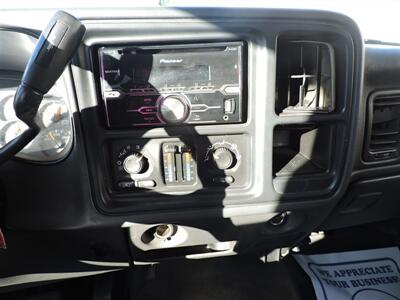 2006 GMC Sierra 1500 SLE1   - Photo 17 - Kearney, NE 68847