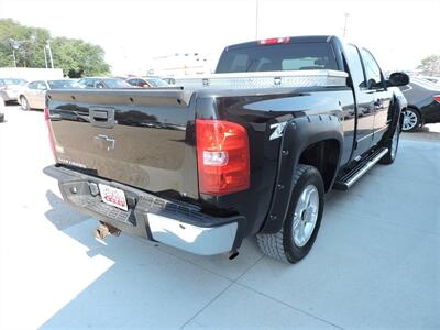 2007 Chevrolet Silverado 1500 Work Truck   - Photo 5 - Lexington, NE 68850