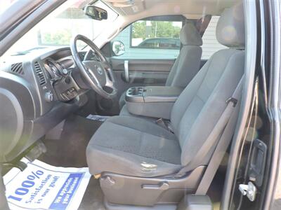 2007 Chevrolet Silverado 1500 Work Truck   - Photo 9 - Lexington, NE 68850