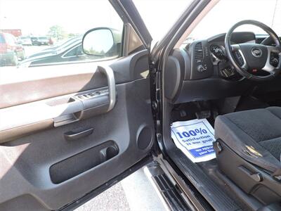 2007 Chevrolet Silverado 1500 Work Truck   - Photo 16 - Lexington, NE 68850
