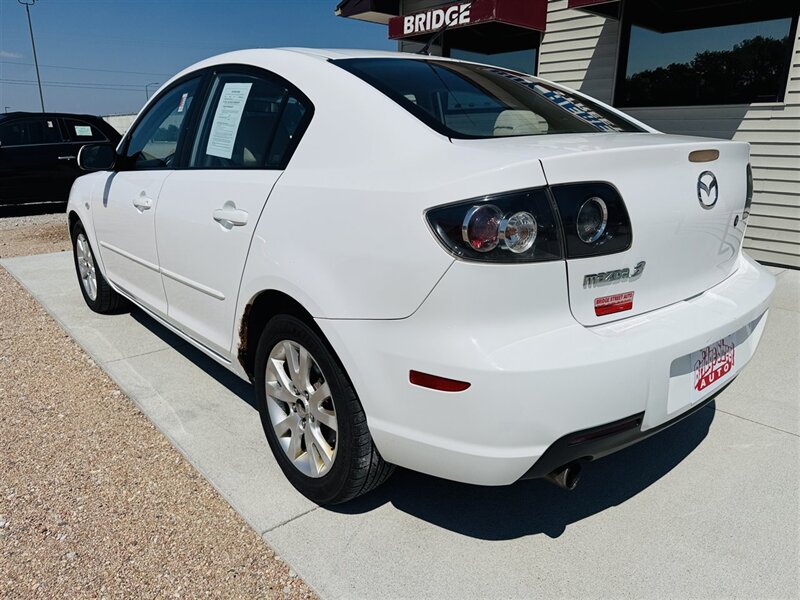 2008 Mazda Mazda3 i Sport - Photo 8 - Lexington, NE 68850