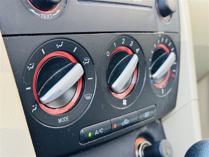 2008 Mazda Mazda3 i Sport - Photo 18 - Lexington, NE 68850