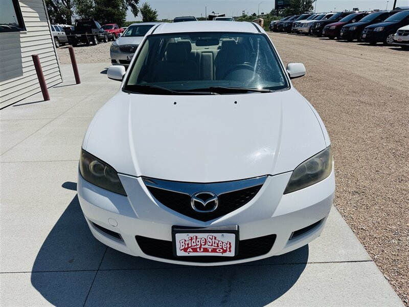 2008 Mazda Mazda3 i Sport - Photo 4 - Lexington, NE 68850