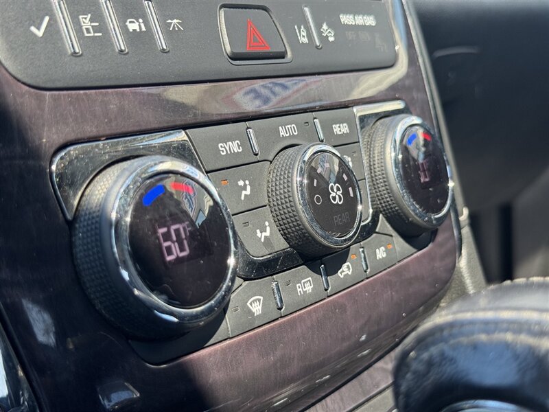 2017 Buick Enclave Premium - Photo 18 - Lexington, NE 68850