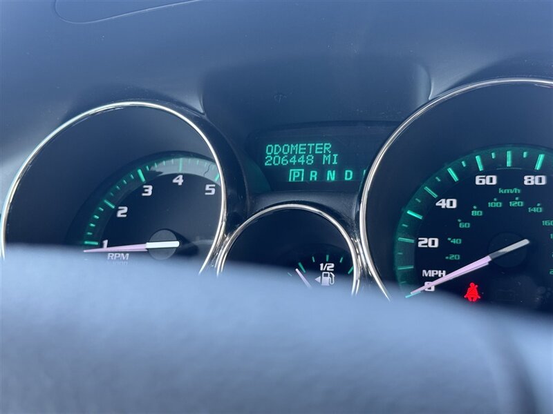 2017 Buick Enclave Premium - Photo 15 - Lexington, NE 68850