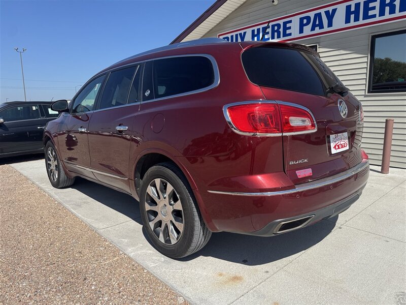 2017 Buick Enclave Premium - Photo 8 - Lexington, NE 68850