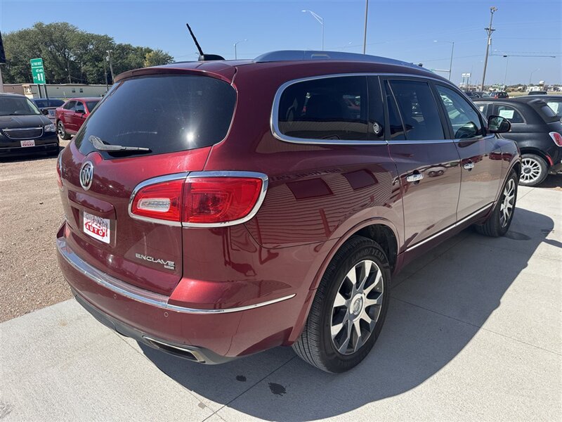 2017 Buick Enclave Premium - Photo 6 - Lexington, NE 68850