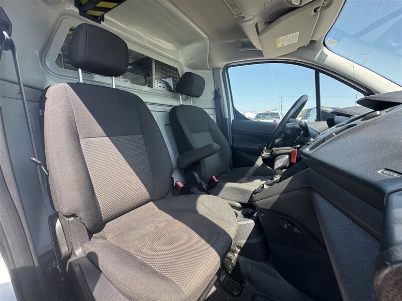 2016 Ford Transit Connect XL - Photo 8 - North Platte, NE 69101