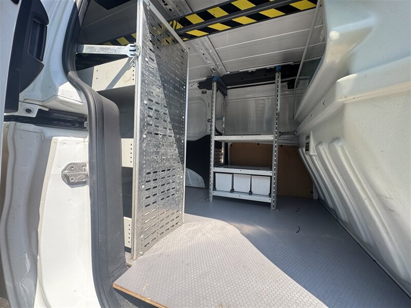 2016 Ford Transit Connect XL - Photo 9 - North Platte, NE 69101