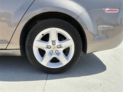 2011 Chevrolet Malibu LS   - Photo 6 - Lexington, NE 68850
