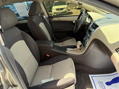2011 Chevrolet Malibu LS   - Photo 10 - Lexington, NE 68850