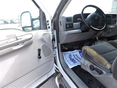 2001 Ford F-250 Lariat   - Photo 13 - Lexington, NE 68850