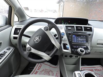 2014 Toyota Prius v Two   - Photo 13 - Kearney, NE 68847