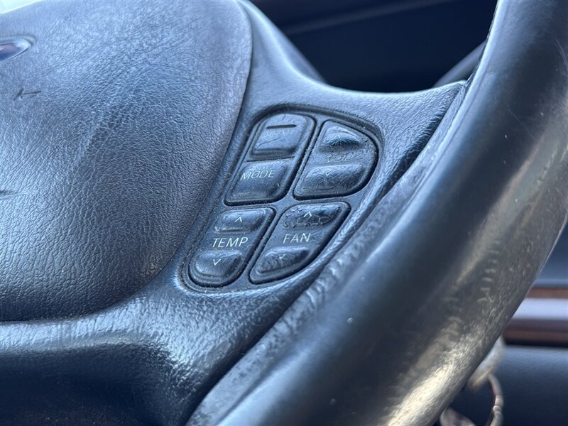 2003 Ford Crown Victoria LX - Photo 13 - Lexington, NE 68850