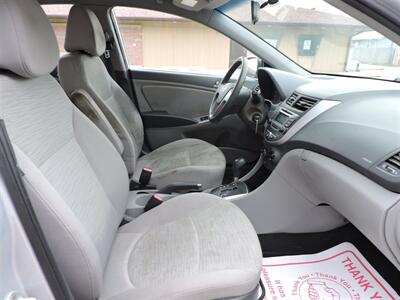 2017 Hyundai ACCENT SE   - Photo 11 - Kearney, NE 68847