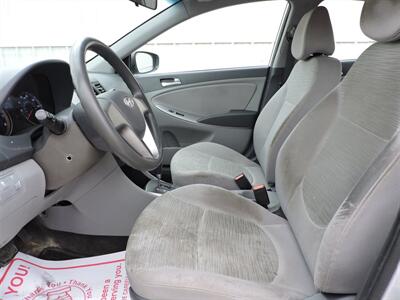 2017 Hyundai ACCENT SE   - Photo 8 - Kearney, NE 68847