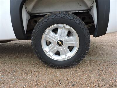 2008 Chevrolet Silverado 1500 Work Truck   - Photo 8 - Lexington, NE 68850