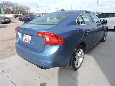 2014 Volvo S60 T5   - Photo 5 - Lexington, NE 68850