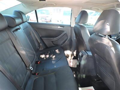 2011 Volkswagen Jetta SE   - Photo 11 - Kearney, NE 68847