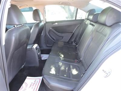 2011 Volkswagen Jetta SE   - Photo 10 - Kearney, NE 68847