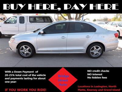 2011 Volkswagen Jetta SE   - Photo 1 - Kearney, NE 68847