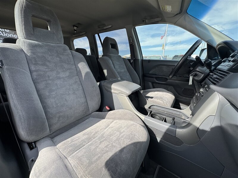 2005 Honda Pilot EX - Photo 9 - North Platte, NE 69101