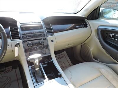 2012 Ford Taurus SEL   - Photo 13 - Kearney, NE 68847