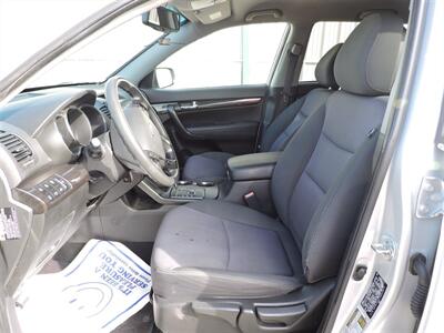 2012 Kia Sorento LX   - Photo 9 - Kearney, NE 68847