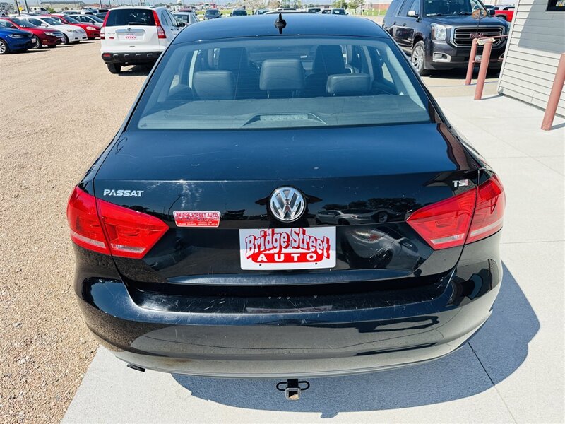 2015 Volkswagen Passat 1.8T S - Photo 6 - Lexington, NE 68850