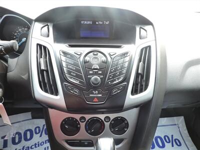 2012 Ford Focus SE   - Photo 17 - Lexington, NE 68850