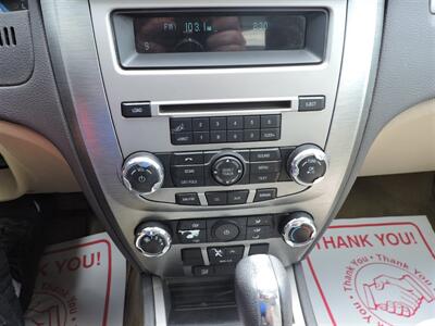 2012 Ford Fusion SE   - Photo 19 - Kearney, NE 68847