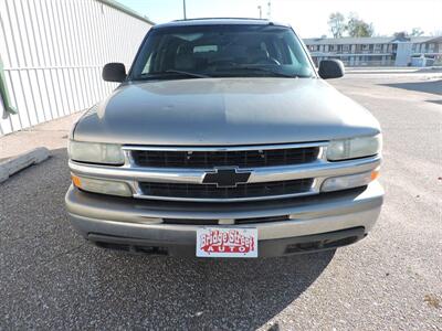 2003 Chevrolet Suburban 1500   - Photo 3 - Grand Island, NE 68801