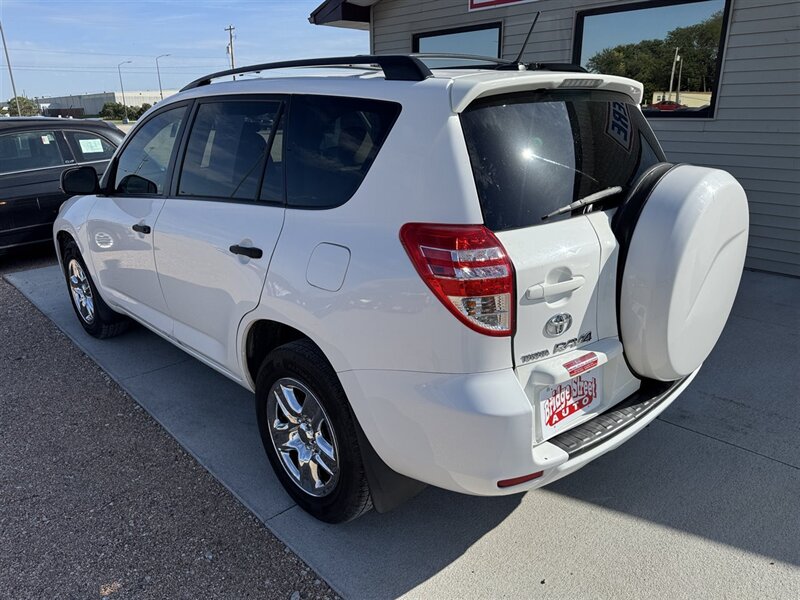 2010 Toyota RAV4 - Photo 6 - Lexington, NE 68850